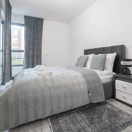 Rentplanet - Przy Stoczni Apartamento