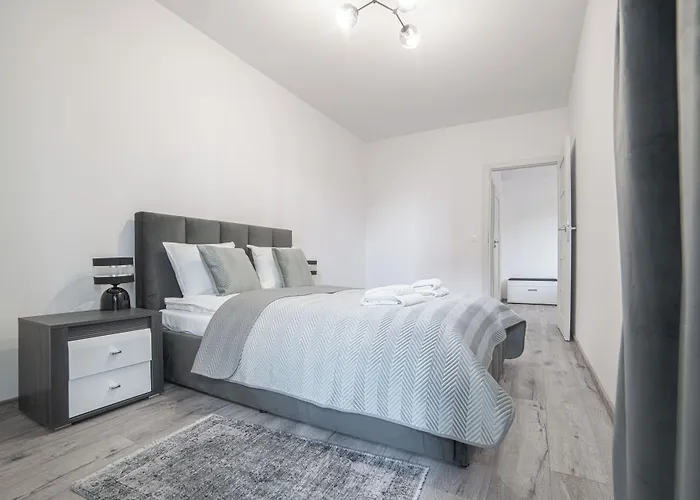 Apartamento Rentplanet - Przy Stoczni Gdańsk