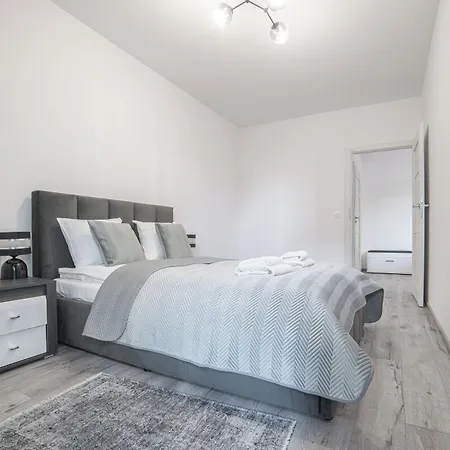 Lejlighed Rentplanet - Przy Stoczni Gdańsk